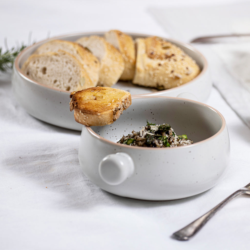 60122-ladelle-nestle-23cm-round-stoneware-pasta-soup-bowl-white