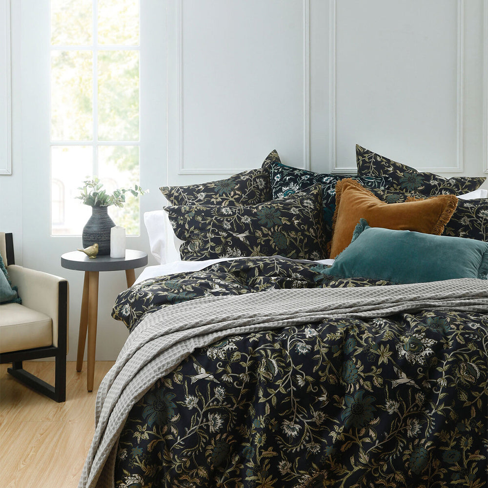 89516j423f-mm-linen-ivy-cushion-velvet-home-decor-printed-design-60x60cm