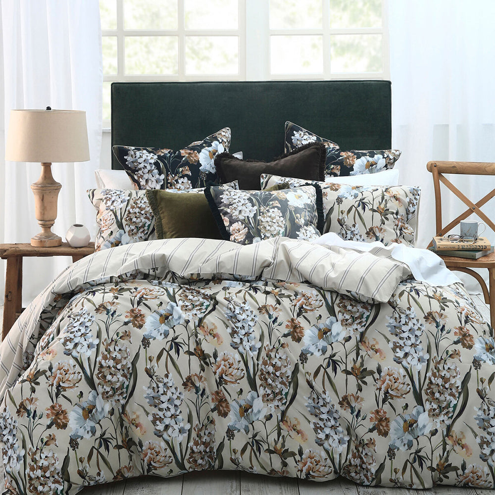 89518j434f-mm-linen-lucinda-cushion-velvet-home-decor-50x50cm