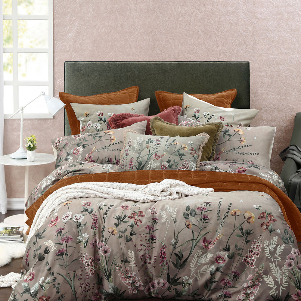 89703i938-mm-linen-carrie-queen-bed-quilt-cover-set-210x210cm