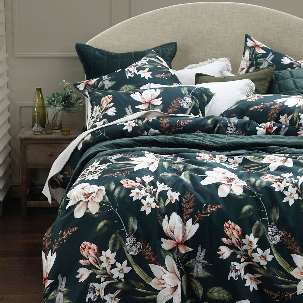 89703i939-mm-linen-verde-queen-bed-quilt-cover-set-210x210cm
