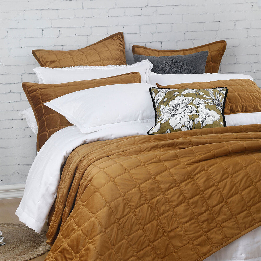 89805h101-mm-linen-meeka-chestnut-coverlet-setw-pillow-shams-220x240cm
