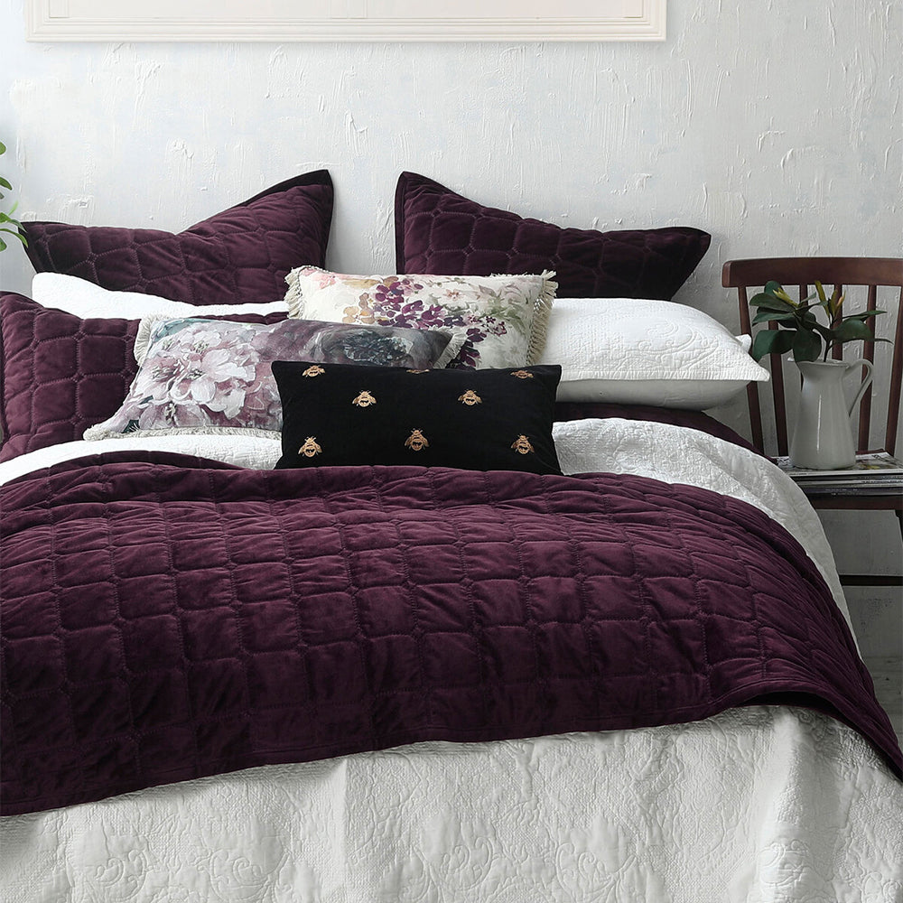 89805h102-mm-linen-meeka-port-coverlet-set-w-pillow-shams-220x240cm