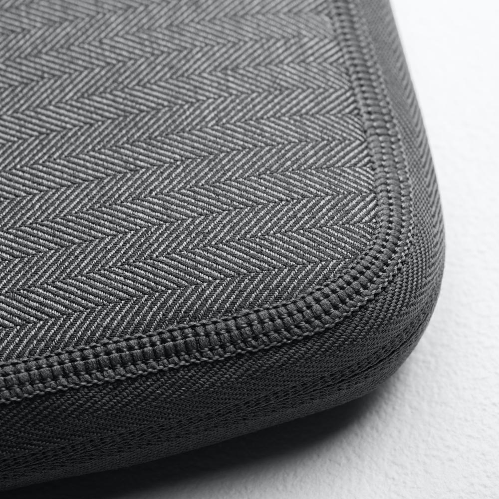Moshi Pluma Laptop Sleeve for 15"/16"