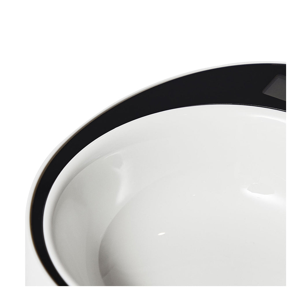 10520099-m-pets-20-5cm-round-yumi-smart-pet-dog-cat-food-bowl-white-black