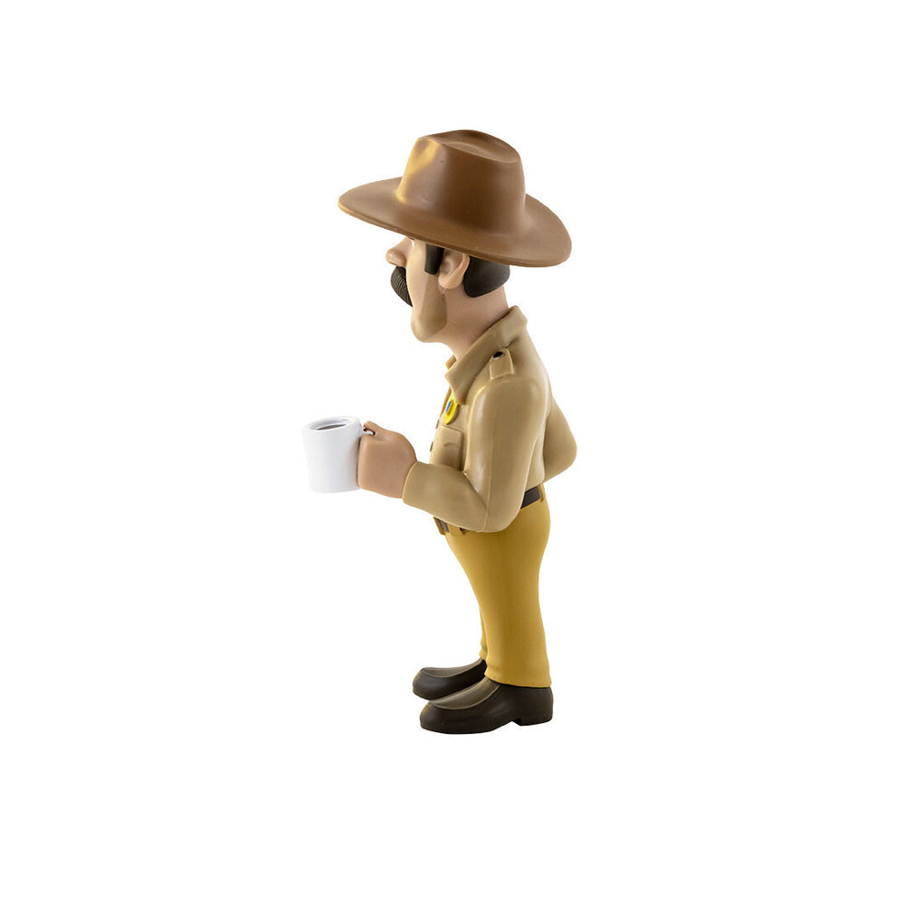 105893-minix-stranger-things-hopper-12cm-vinyl-action-figure-toy