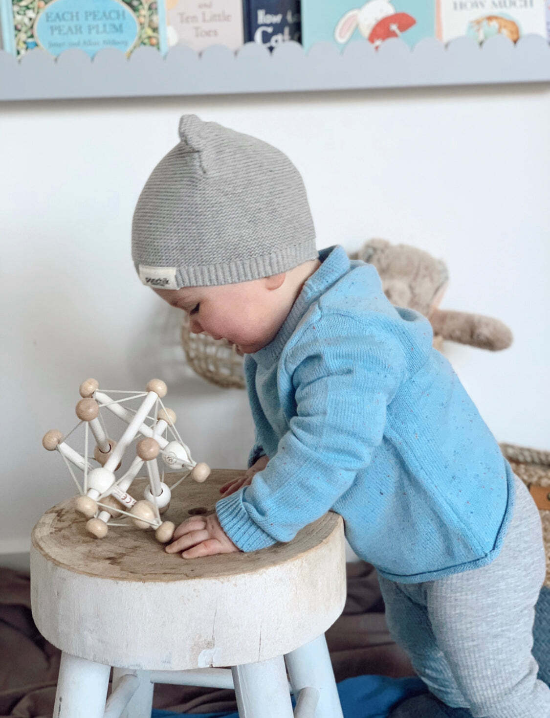 111002921-ponchik-baby-toddler-bear-beanie-koala-speckle-knit-size-3-12m
