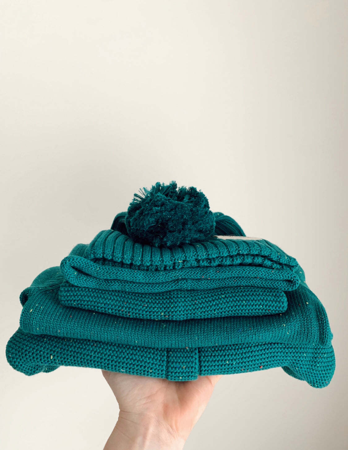 11100331-ponchik-baby-toddler-pom-pom-ribbed-beanie-jewel-speckle-knit-size-3-6m