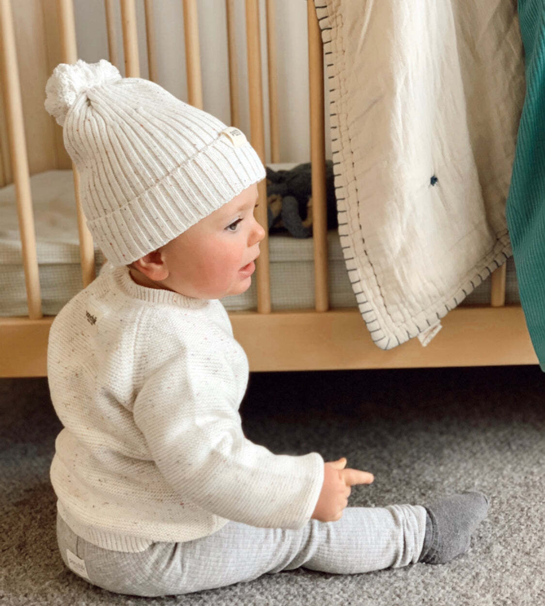 11100336-ponchik-baby-toddler-pom-pom-ribbed-beanie-stardust-speckle-knit-size-3-6m