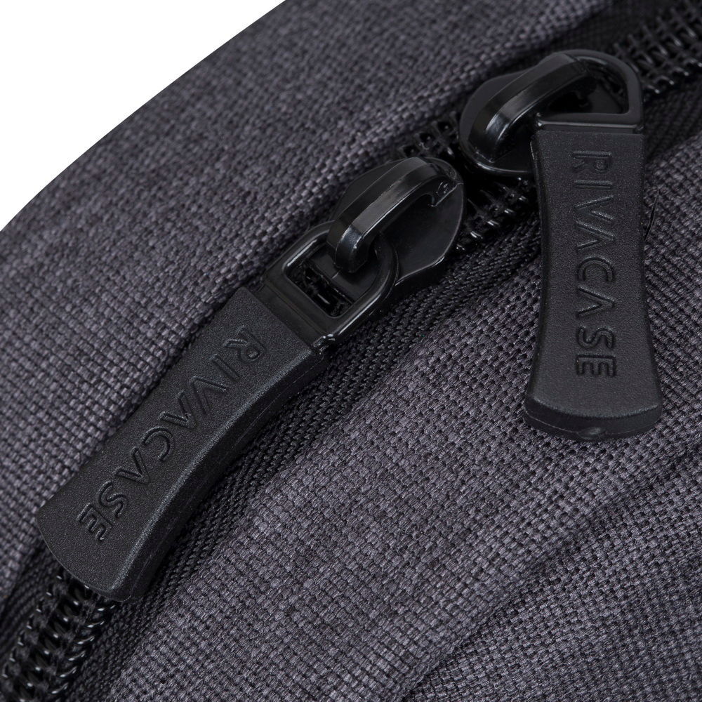 90042435-rivacase-7730-suzuka-laptop-case