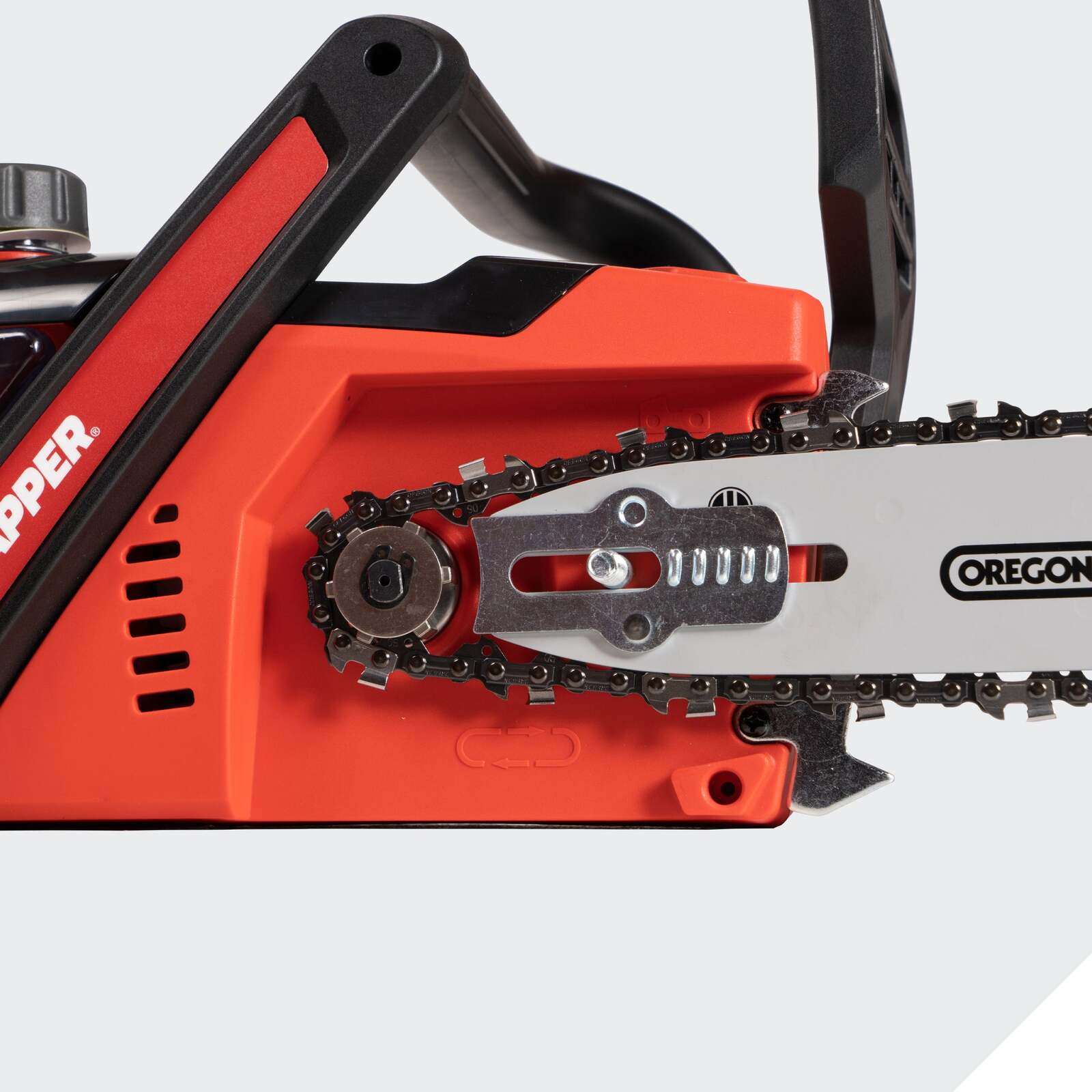 1697472-snapper-18v-cordless-10-chainsaw-kit-w-4-0ah-battery-charger