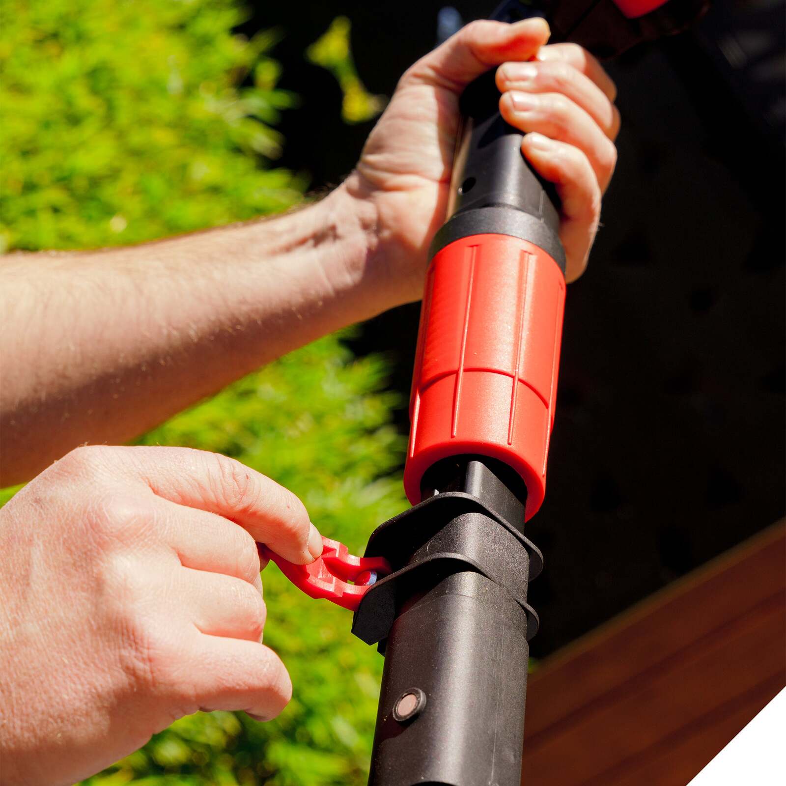 1697484-snapper-18v-cordless-chainsaw-hedge-trimmer-2-2m-long-reach-combo