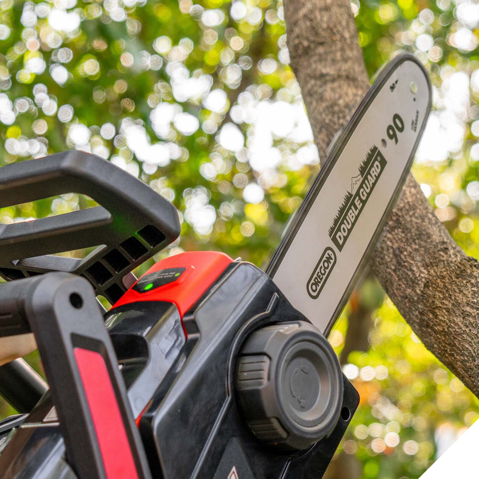 1697485-snapper-18v-cordless-10-chainsaw-wood-cutter-tool