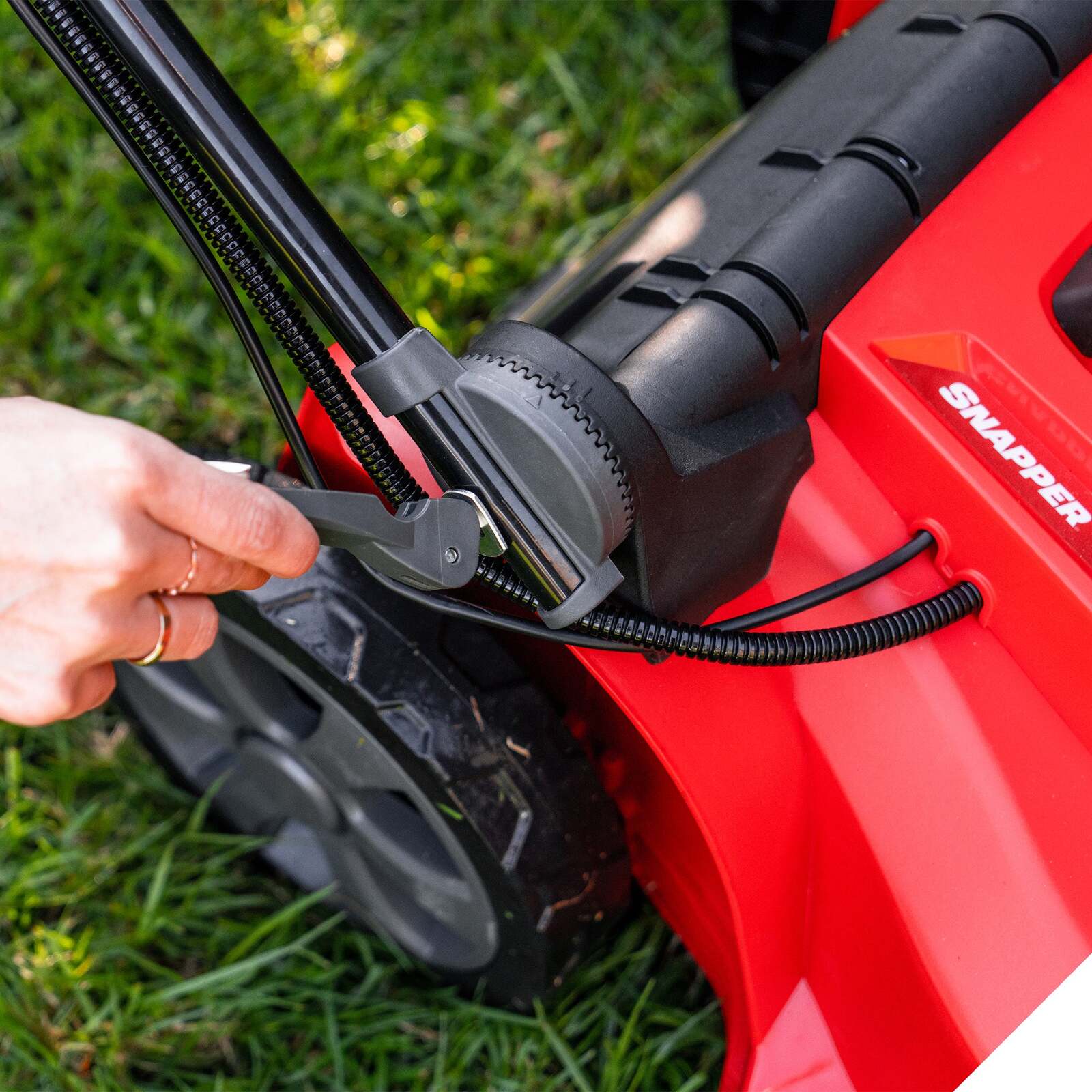 2691995-snapper-18v-cordless-lawn-mower-kit-w-2x-5-0ah-batteries-charger