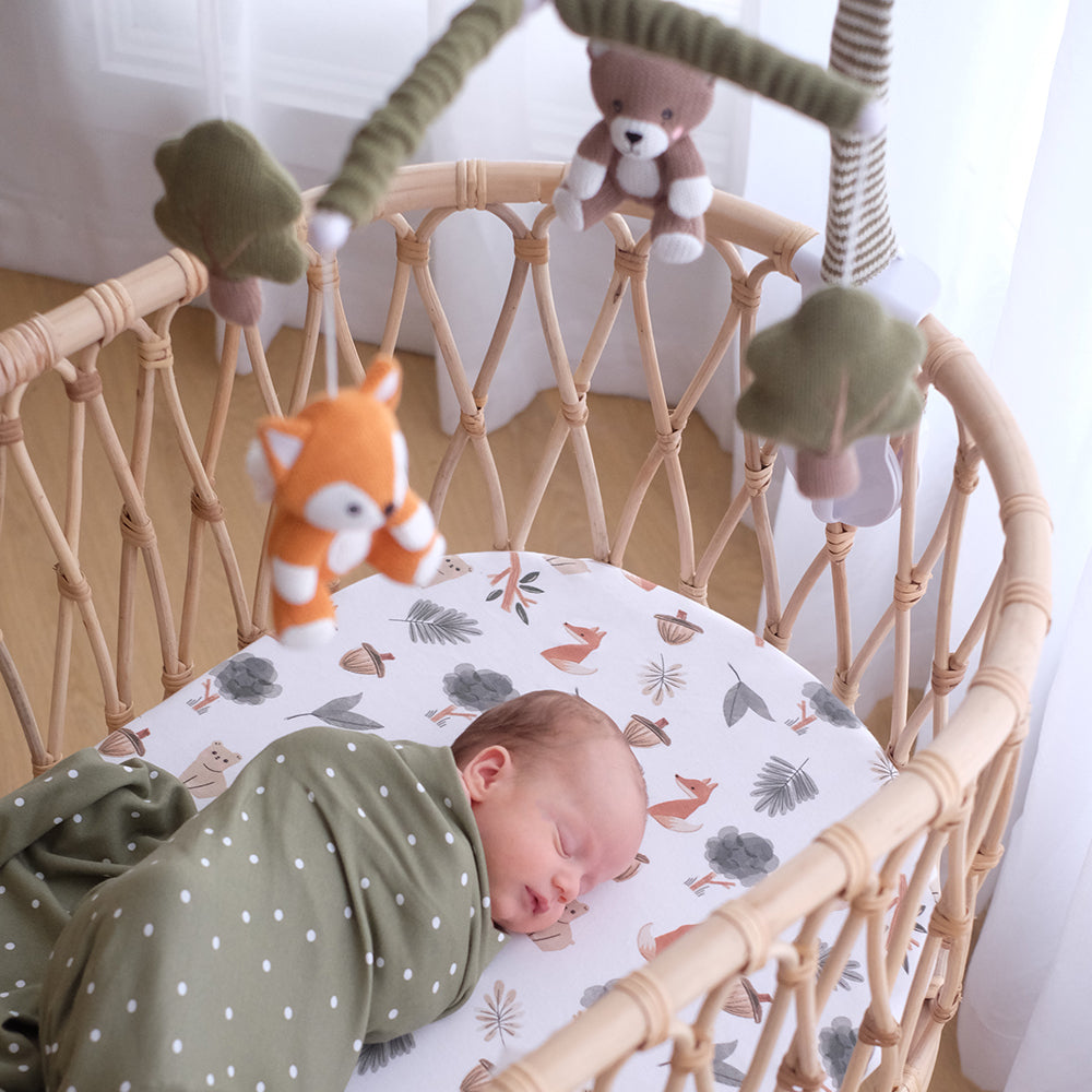 1015122-living-textiles-newborn-baby-infant-gift-set-olive-spots
