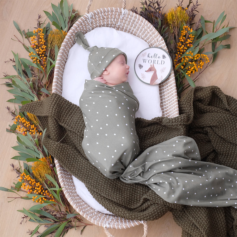 1015122-living-textiles-newborn-baby-infant-gift-set-olive-spots