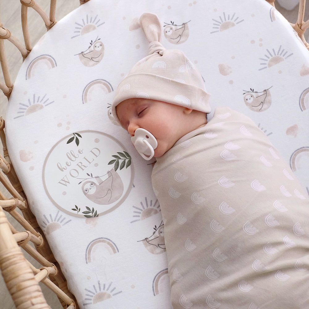 1015126-living-textiles-newborn-baby-infant-gift-set-rainbow