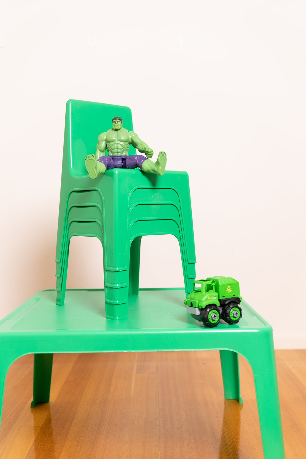 1084pr-g-tuff-play-56cm-tuff-chair-kids-furniture-seat-2-6y-lillypad-green