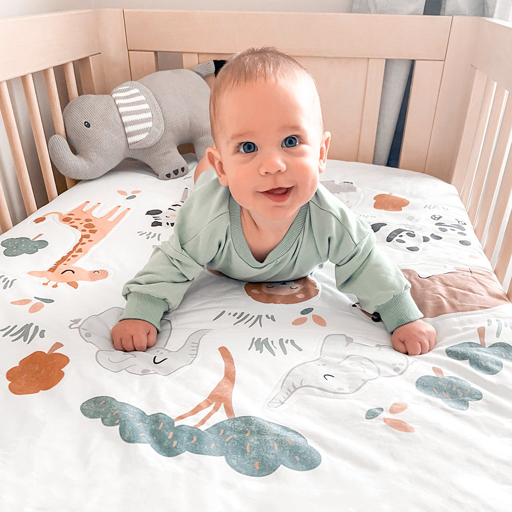 1400216-4pc-lolli-baby-newborn-living-nursery-set-day-at-the-zoo