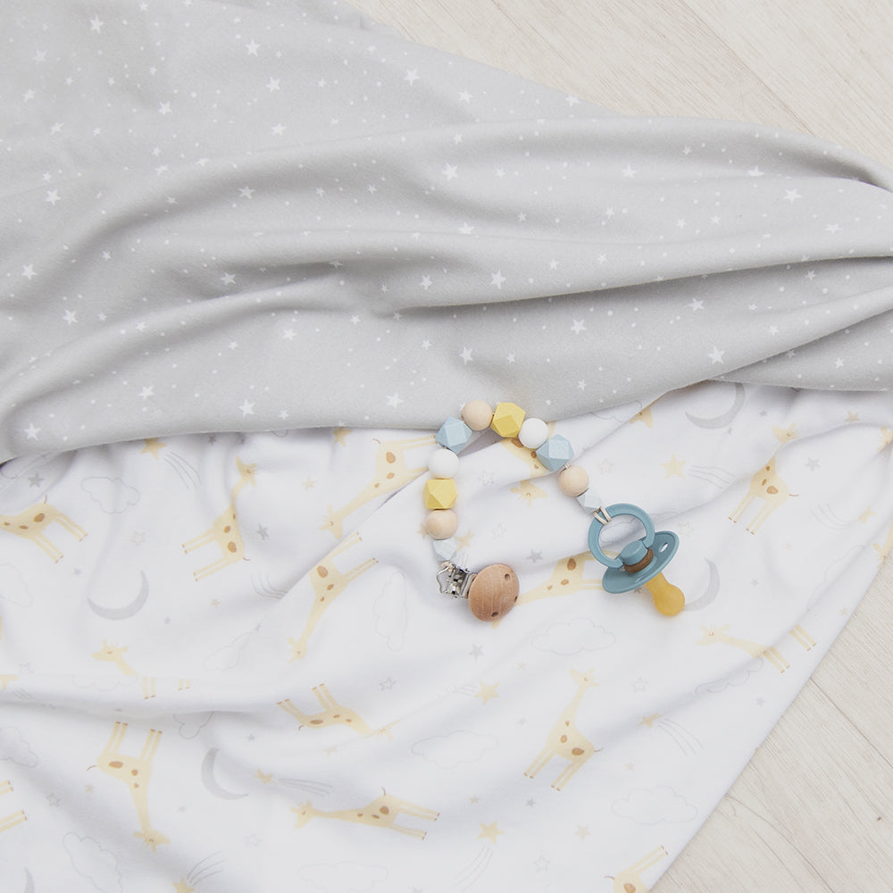 4015137-2pc-living-textiles-jersey-wrap-for-infants-noah-giraffe