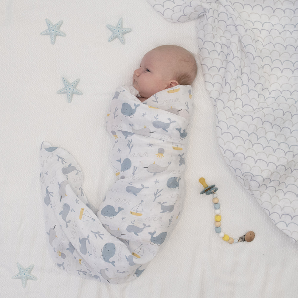 4042034-living-textiles-muslin-swaddle-pram-pegs-whale-of-a-time