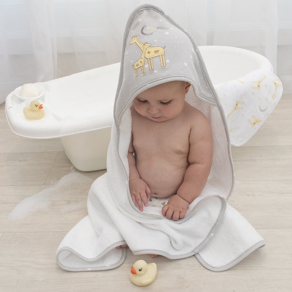 4208137-living-textiles-baby-infant-hooded-towel-noah-giraffe