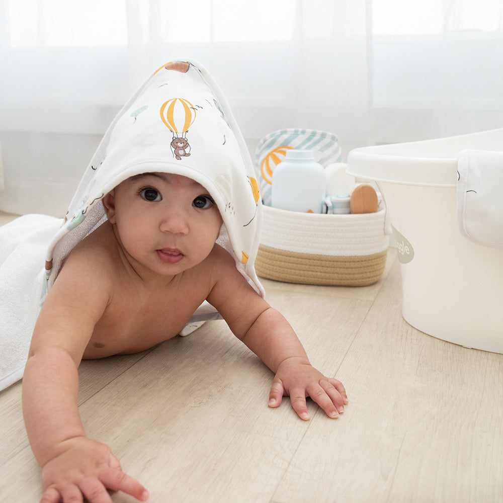 4209124-5pc-living-textiles-newborn-infant-baby-bath-gift-set-up-up-away