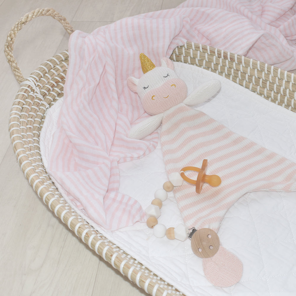 4715952-living-textiles-kenzie-the-unicorn-security-blanket