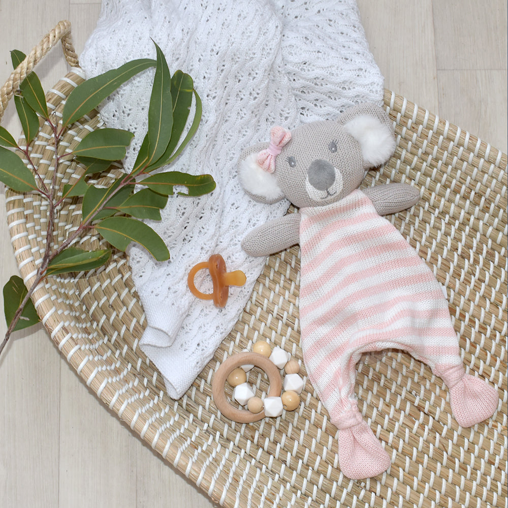 4715958-living-textiles-chloe-the-koala-security-blanket