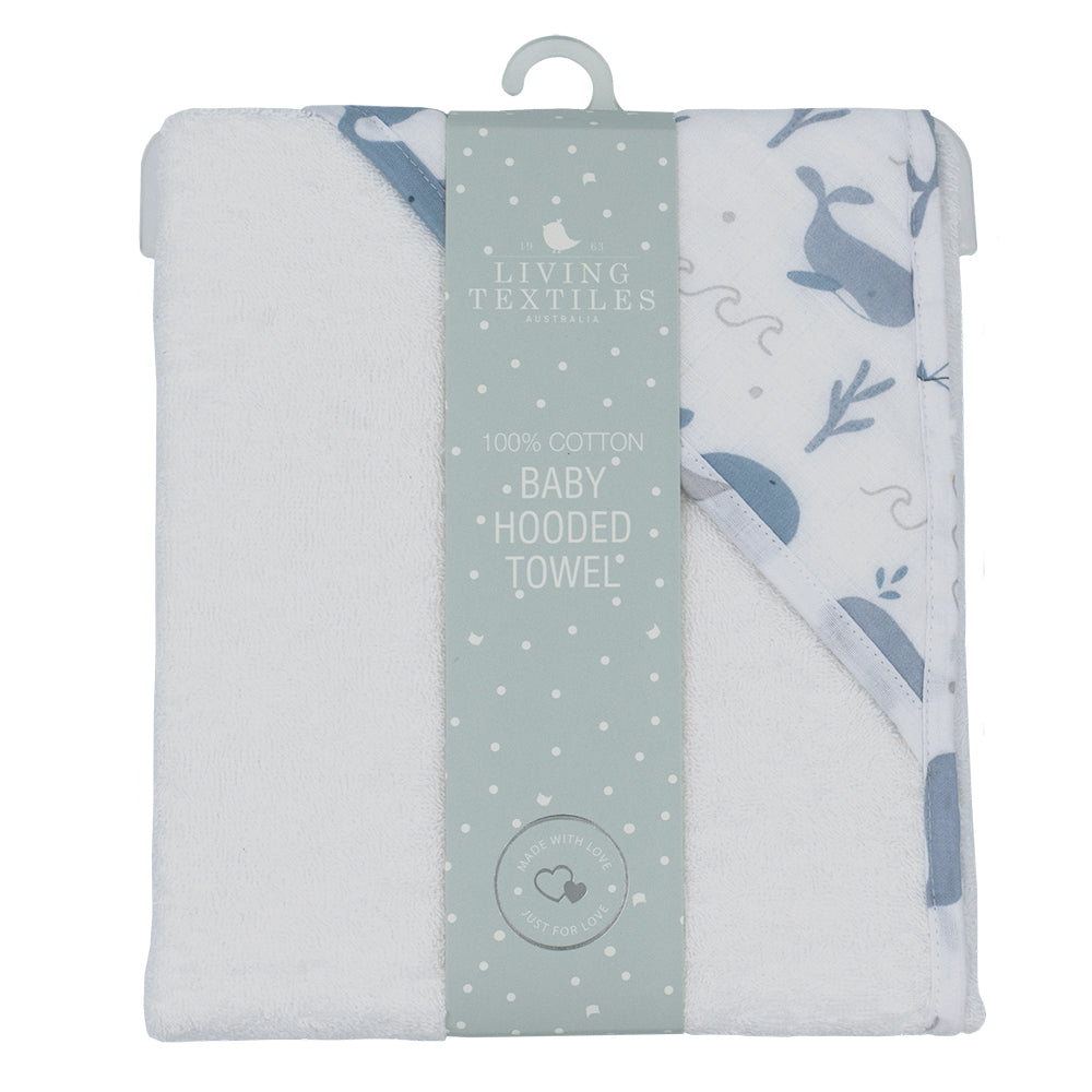 4720034-2pc-living-textiles-baby-infant-bibs-whale-of-a-time