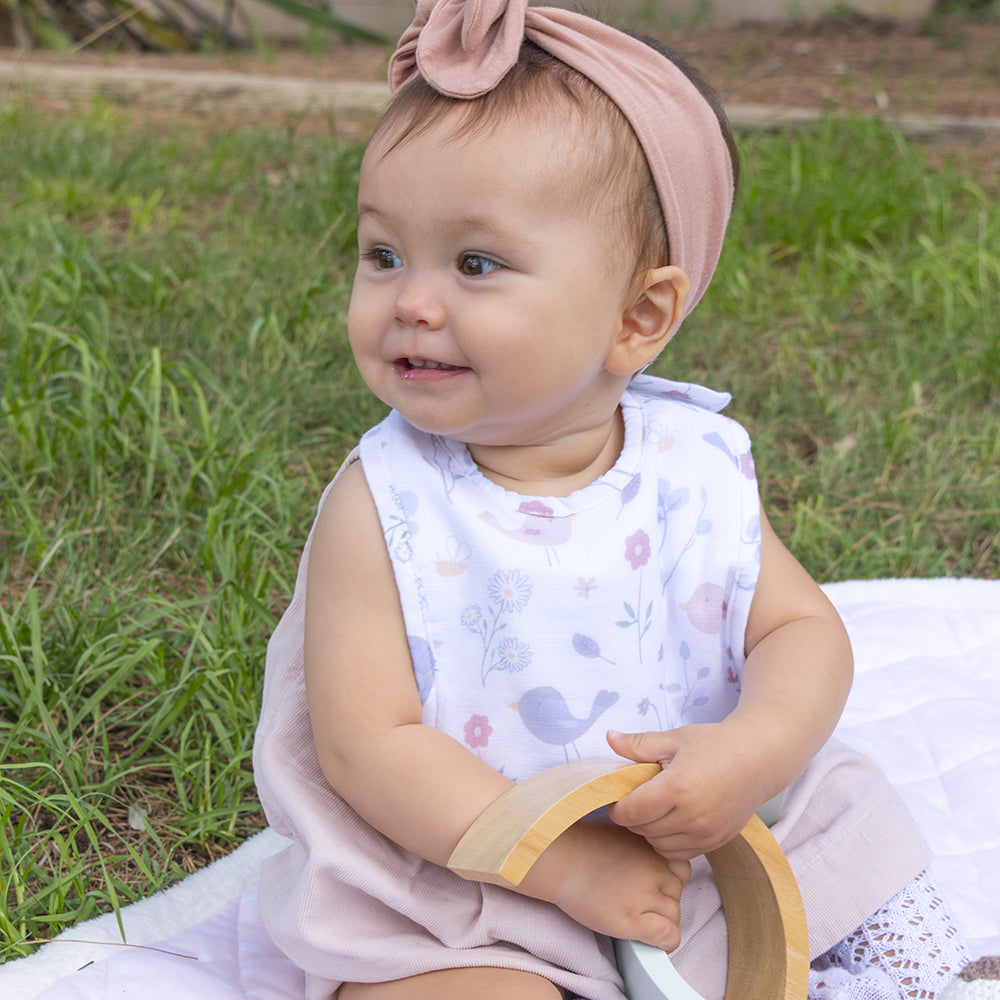 4720035-2pc-living-textiles-baby-infant-bibs-sweet-tweet-set