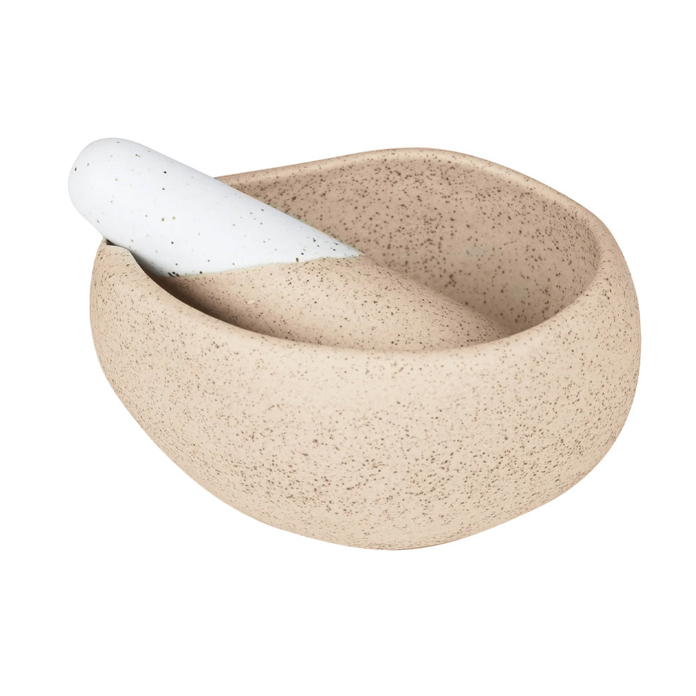 413841-robert-gordon-white-garden-to-table-10-8cm-mortar-pestle-stoneware
