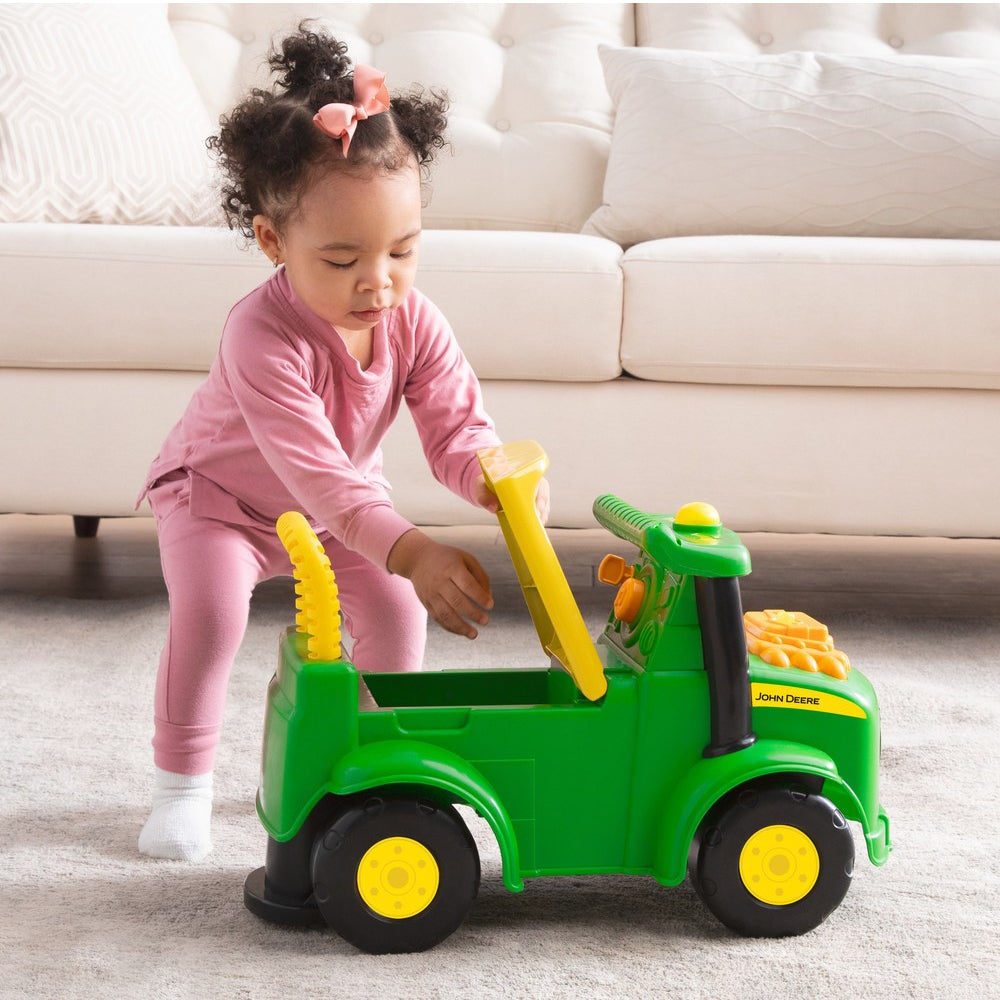 47280-john-deere-johnny-tractor-ride-on-kids-12m