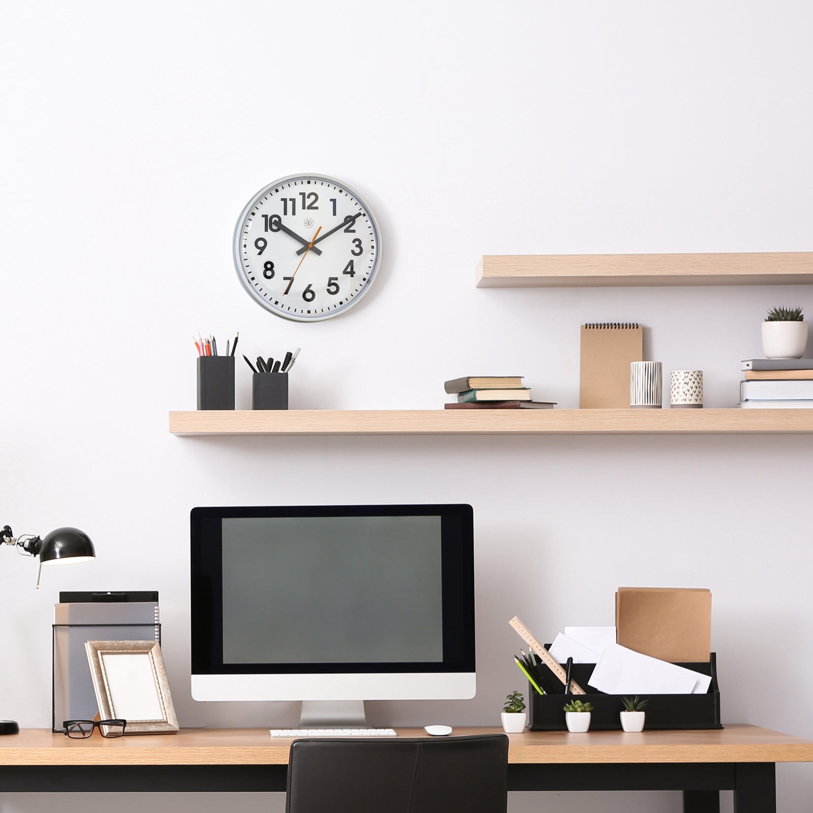 577367wi-nextime-peter-plastic-analogue-26cm-wall-clock-white