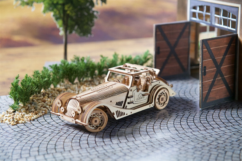 70202-ugears-sports-car-rapid-mouse-mechanical-wooden-3d-puzzle-226pc