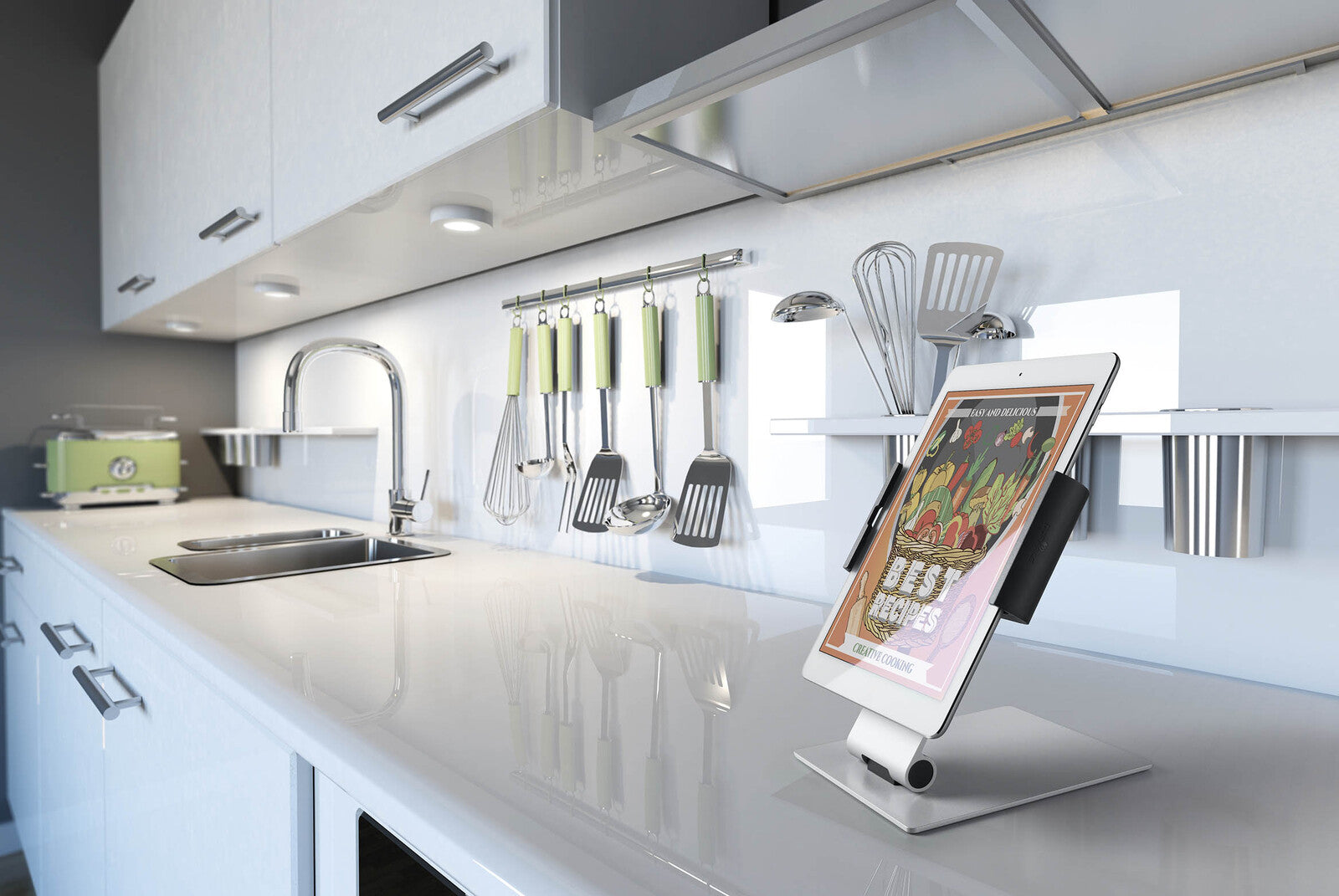 893023-durable-rotatable-holder-table-stand-for-tablet-silver