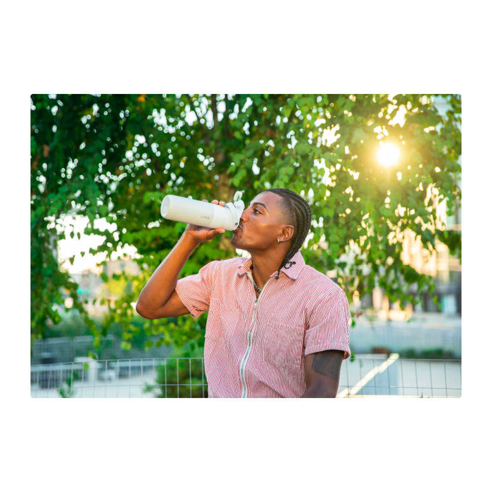 253127-larq-swig-top-insulated-granite-white-bottle-1l