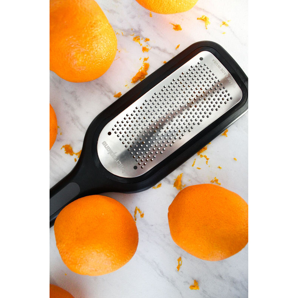 15232-microplane-select-series-18cm-fine-grater-stainless-steel-zester-black