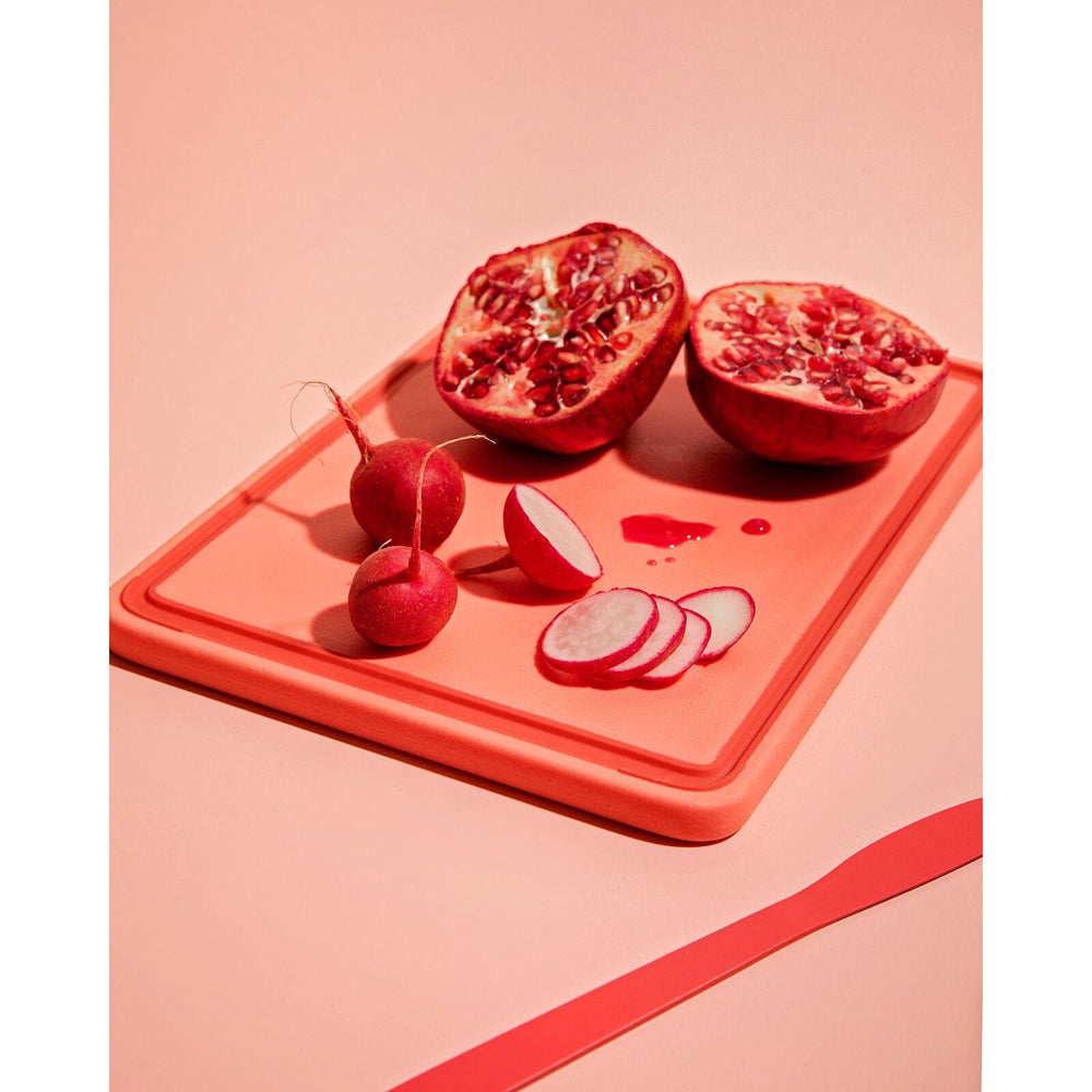 59014-eku-upcycle-large-everyday-cutting-board-salmon-pink