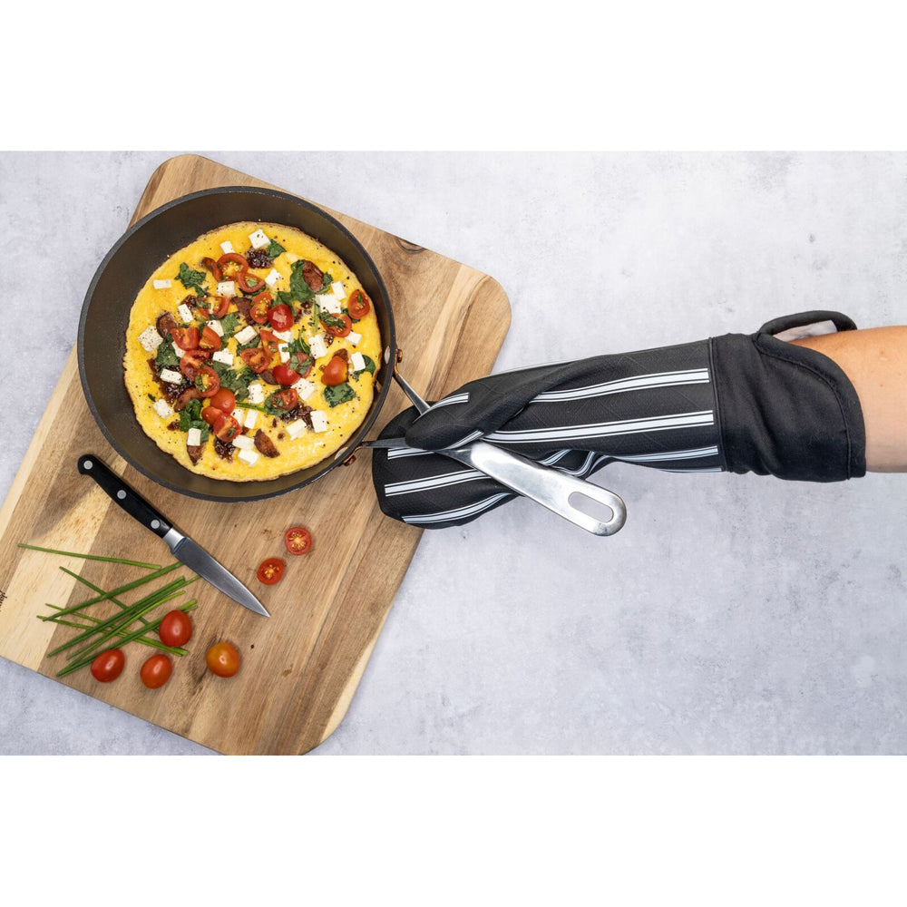 Cuisena Silicone & Fabric Oven Glove - Black Stripe