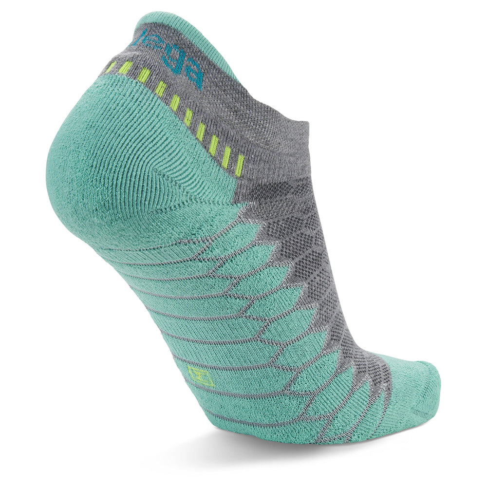300138_ver1-balega-women-men-unisex-silver-running-socks-grey-aqua