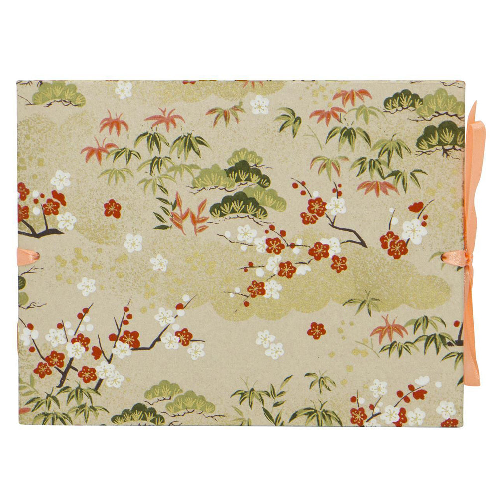 109258-lantern-studios-japanese-piccolo-photo-wallet-album-vanilla-garden-17cm