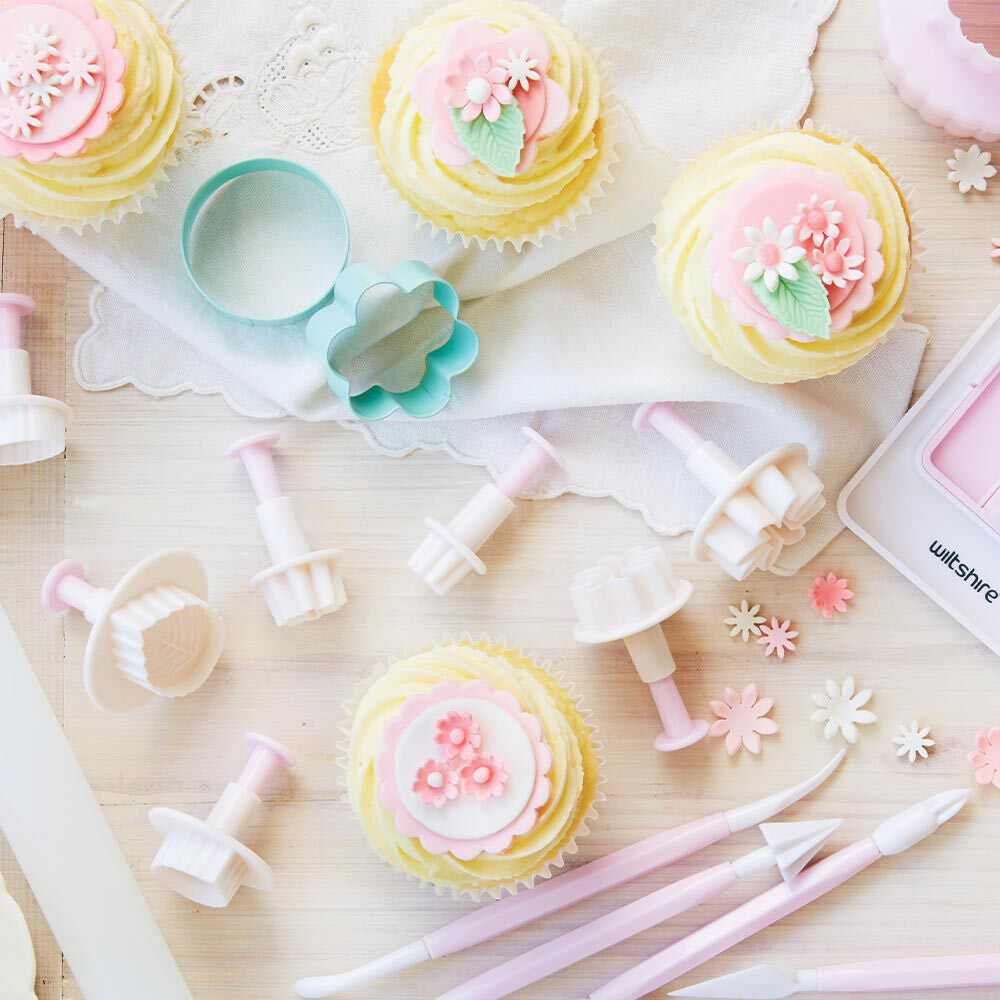 40349-4pc-wiltshire-fondant-cookie-dough-flower-cutter-and-pusher