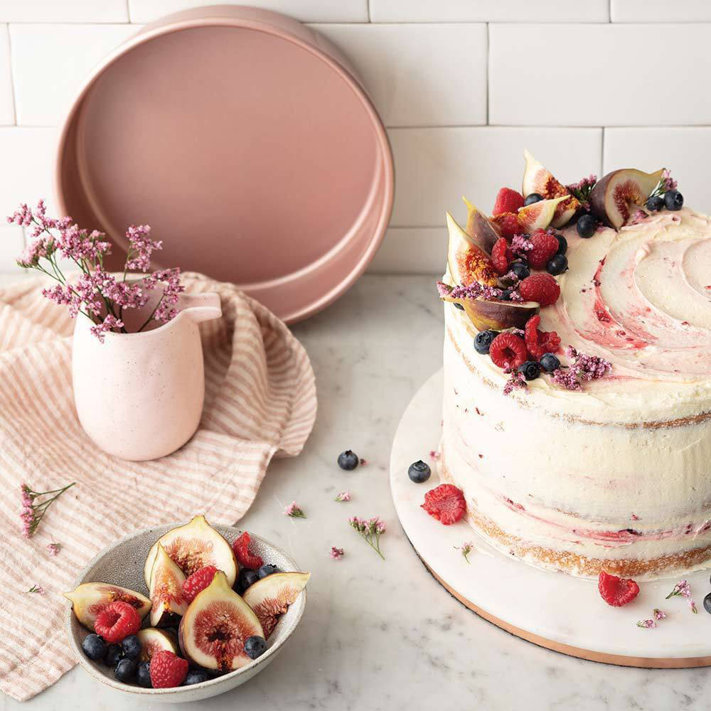 40592-wiltshire-rose-gold-round-non-stick-cake-pan-baking-tin-20cm