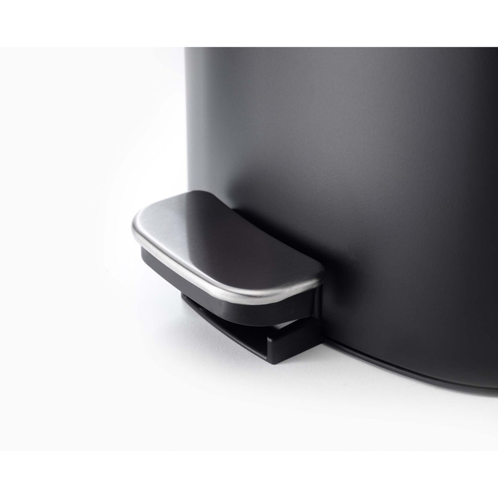 70595-joseph-joseph-easystore-luxe-5l-25-5cm-pedal-bin-stainless-steel-matt-black
