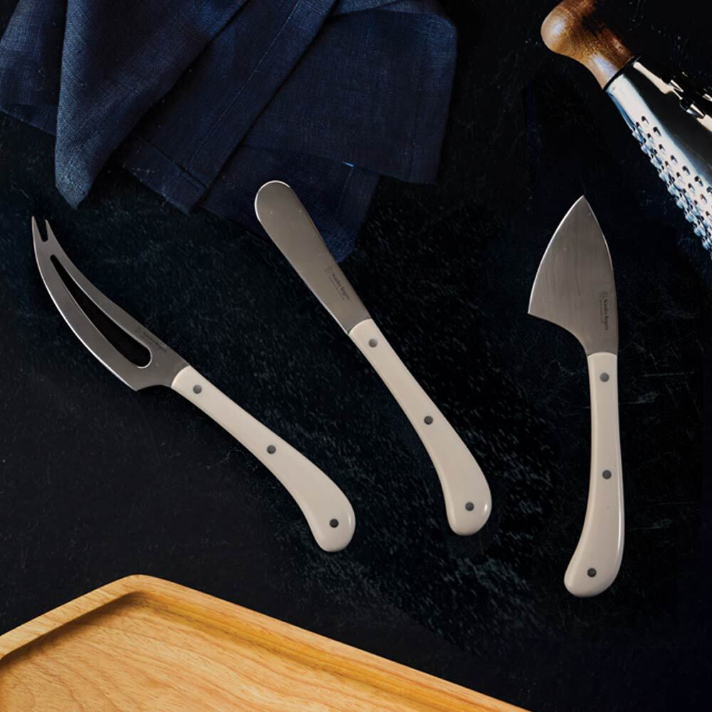 50809-3pc-stanley-rogers-pistol-grip-cream-cheese-knife-set