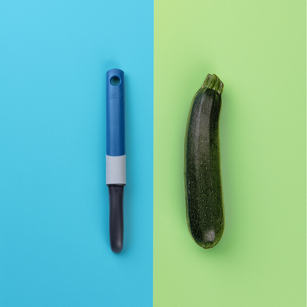 678019-tasty-fruit-vegetable-straight-swivel-peeler-22cm-black-blue