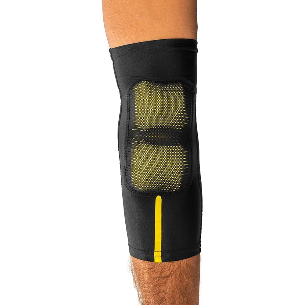 11782-sklz-shooter-arm-sleeve-basketball-training-black-s-m