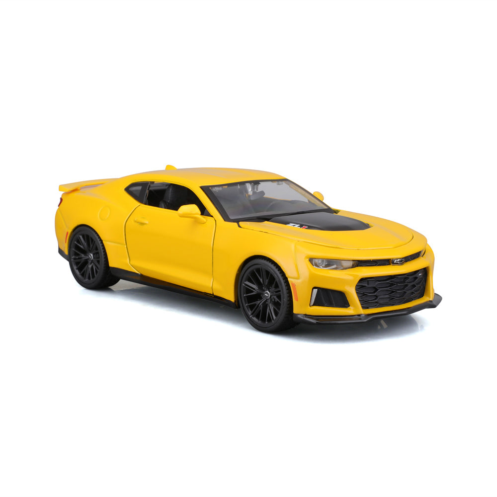 45231512-maisto-2017-chevrolet-camaro-zl-1-diecast-display-model-asstd-1-24-3