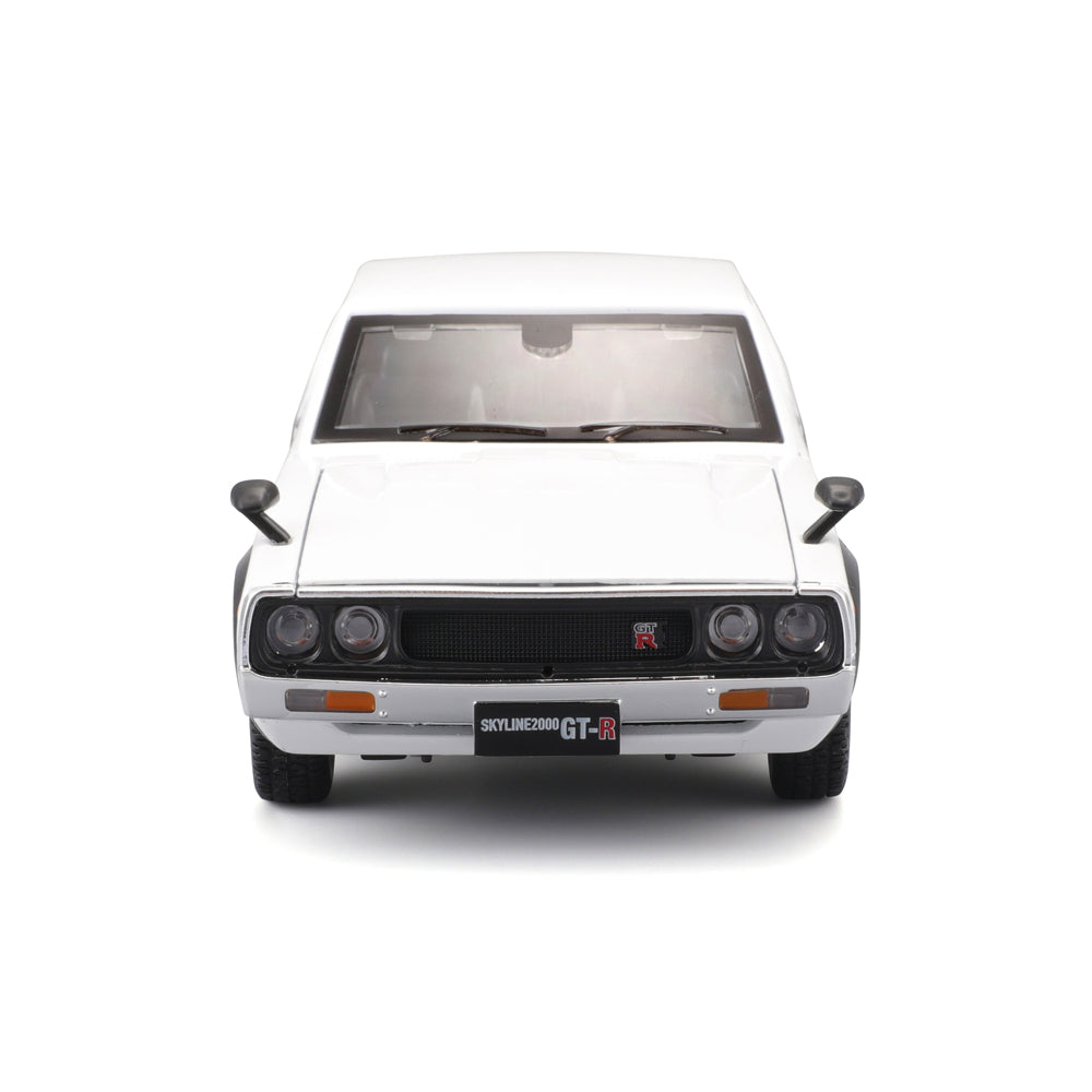 45231528-maisto-1973-nissan-skyline-2000-gt-r-diecast-display-model-wht-1-24-3